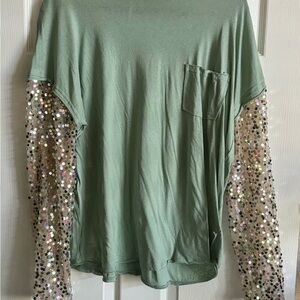 Free People session sleeved t-shirt